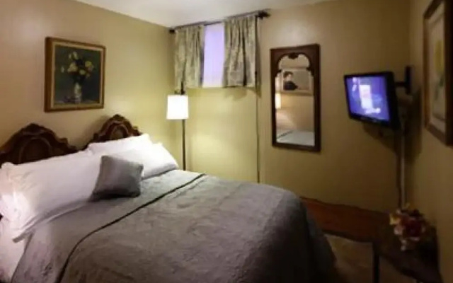 photo 3 of The Twilight Lodge