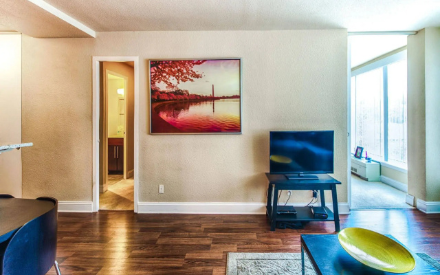 photo 5 of The View Apartment