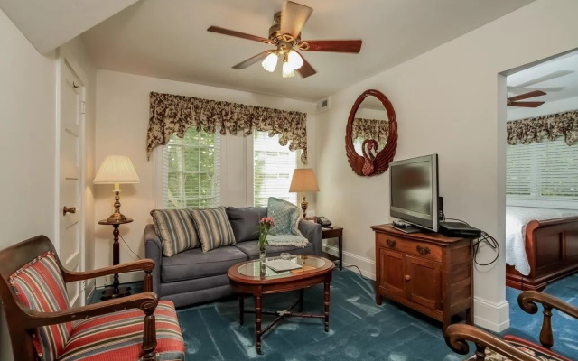 photo 3 of The Villa Bed & Breakfast