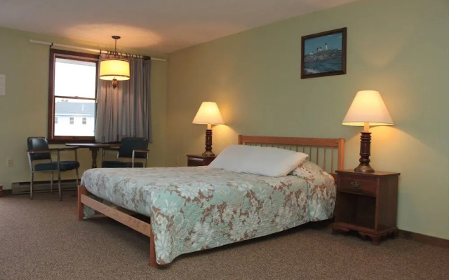 photo 4 of The Villager Motel
