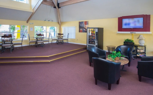 photo 2 of The Villas of Somerset 391 - 102