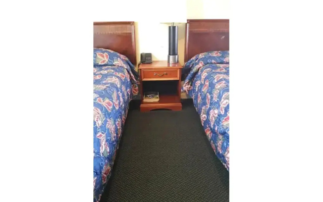 photo 4 of The Virginia Lodge