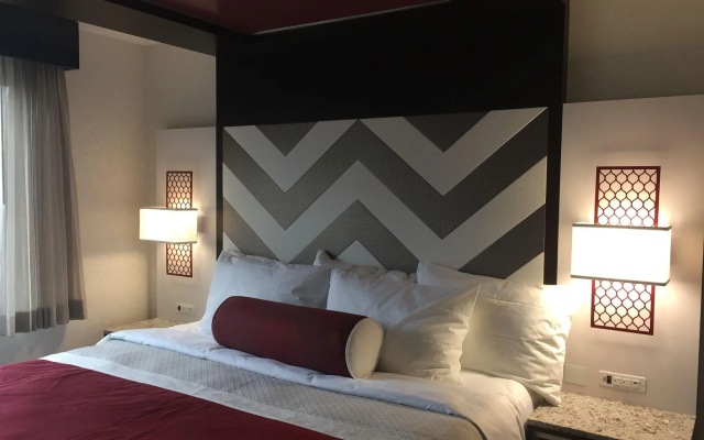 photo 4 of The Vue Hotel, Ascend Hotel Collection