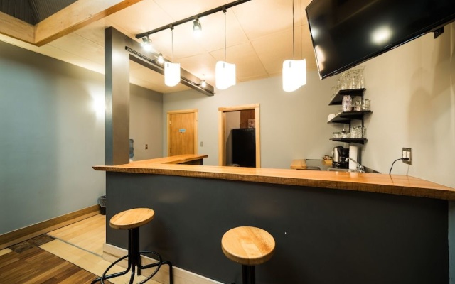 photo 2 of The Walnut Street Inn