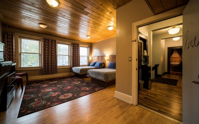 photo 4 of The Walnut Street Inn