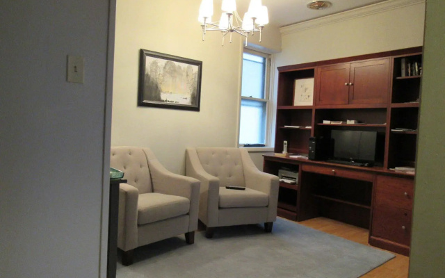 photo 3 of The Washington Park Inn