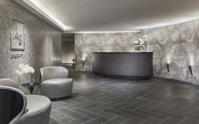 photo 2 of The Watergate Hotel