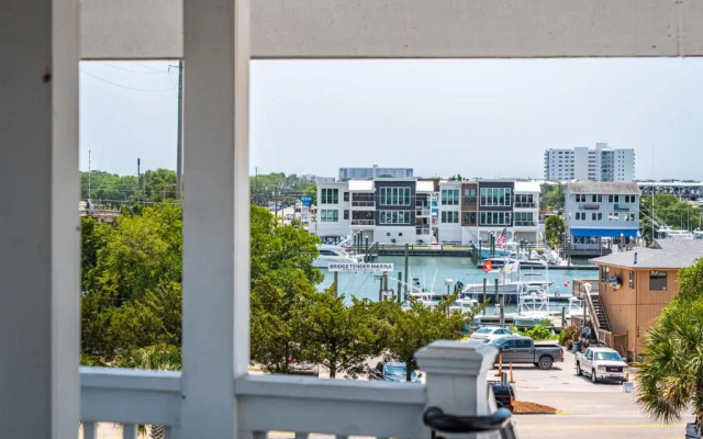 photo 5 of The Waterway Pet Friendly by Carolina Retreats