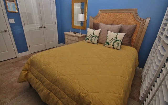 photo 3 of The Wave 502 Apartment 2