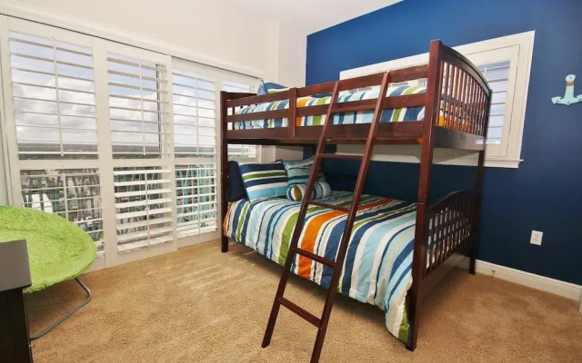 photo 2 of The Wave 801 Apartment 3