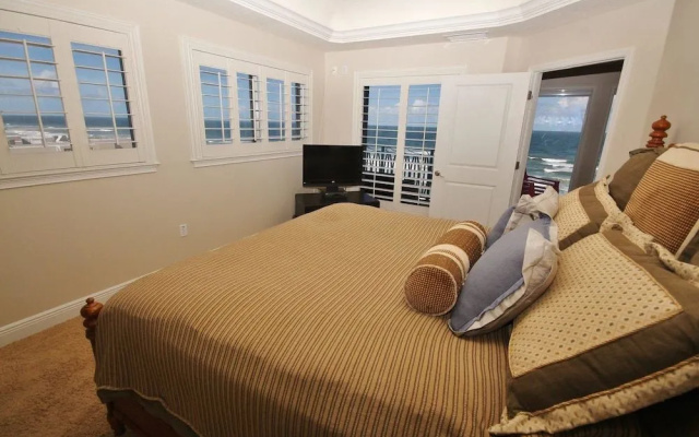 photo 4 of The Wave 801 Apartment 3