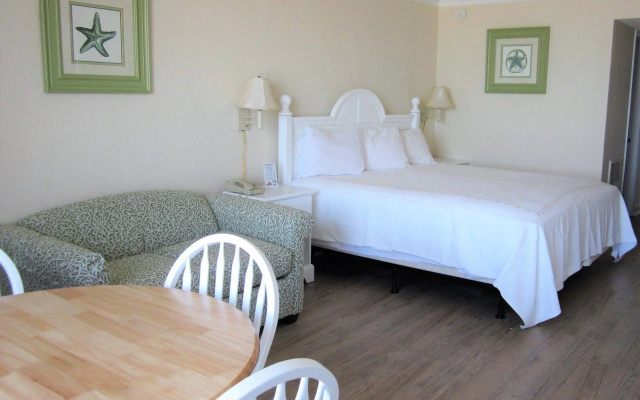 photo 2 of The Waves Hotel at Myrtle Beach