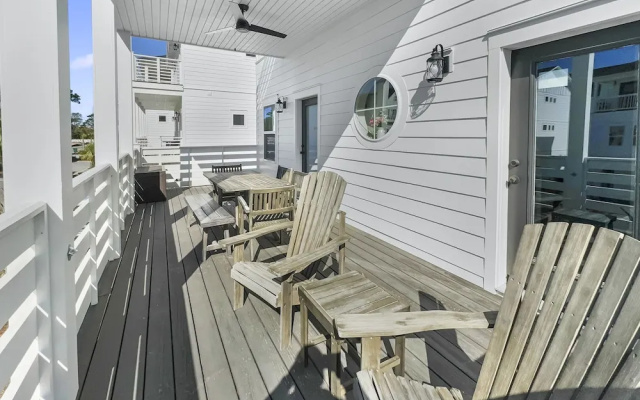 photo 4 of The Way Of Water 3 Bedroom Home by RedAwning