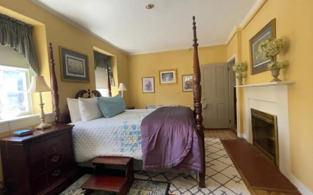 photo 3 of The Wayside Inn Bed & Breakfast