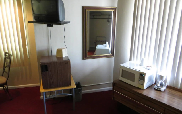 photo 3 of The Wesley Inn Motel