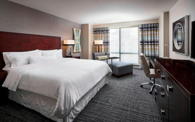 photo 3 of The Westin Alexandria Old Town