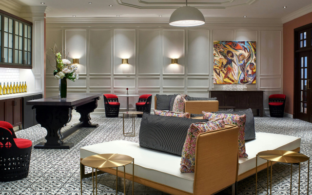 photo 2 of Hotel Colonnade Coral Gables, Autograph Collection