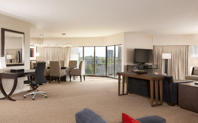 photo 3 of The Westin Kansas City at Crown Center