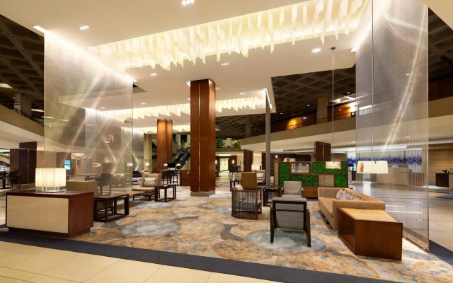 photo 2 of The Westin Kansas City at Crown Center