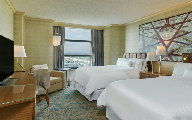 photo 2 of The Westin Detroit Metropolitan Airport