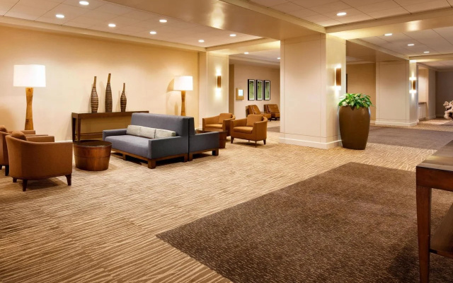 photo 2 of The Westin Los Angeles Airport