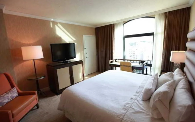 photo 2 of The Westin Portland