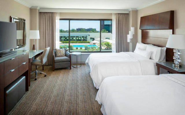 photo 2 of The Westin South Coast Plaza, Costa Mesa