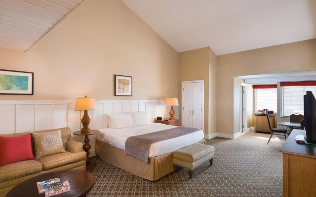 photo 4 of The Westport Inn