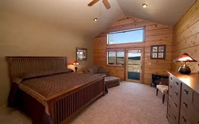 photo 3 of The White River Inn