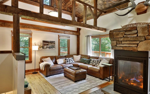 photo 3 of The Wobbly Cabin by Killington Vacation Rentals