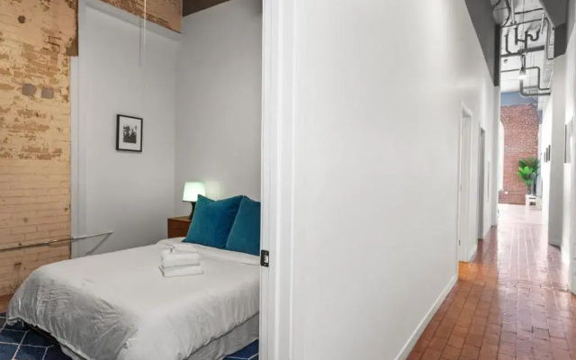 photo 2 of THE WONDER - Modern MW Apts with Rooftop by Zencity