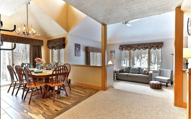 photo 4 of The Woods by Killington Vacation Rentals - 3 Bedrooms