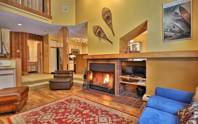 photo 5 of The Woods D2 Light And Airy Killington Condo Amazing Location