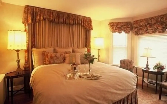 photo 5 of The Wynstone