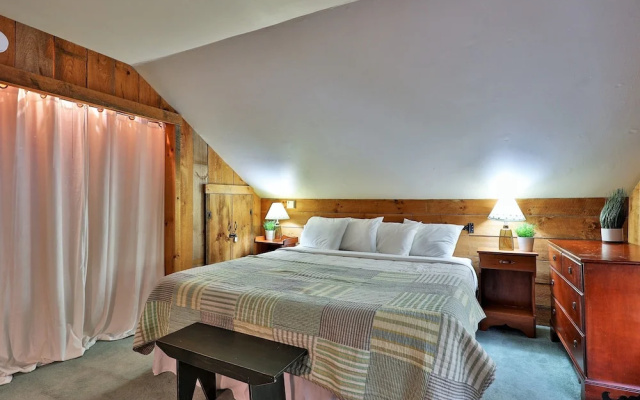 photo 5 of The Zack Family Cabin, 3BR/2BA perfect family getaway!