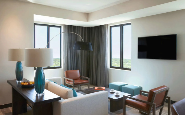 photo 4 of THesis Hotel Miami Coral Gables, Curio Collection by Hilton