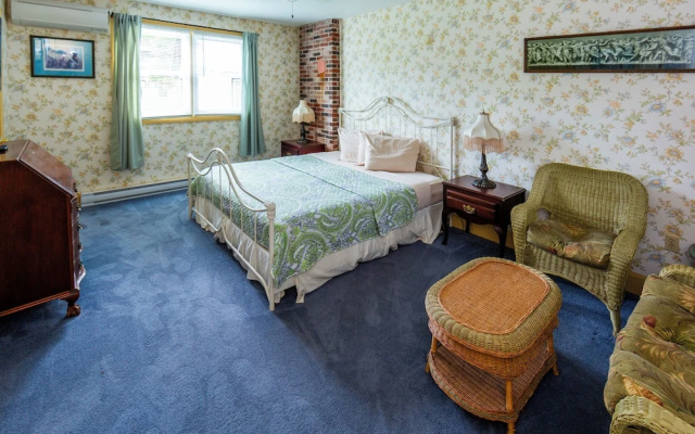photo 5 of Thornhedge Inn & Stratford