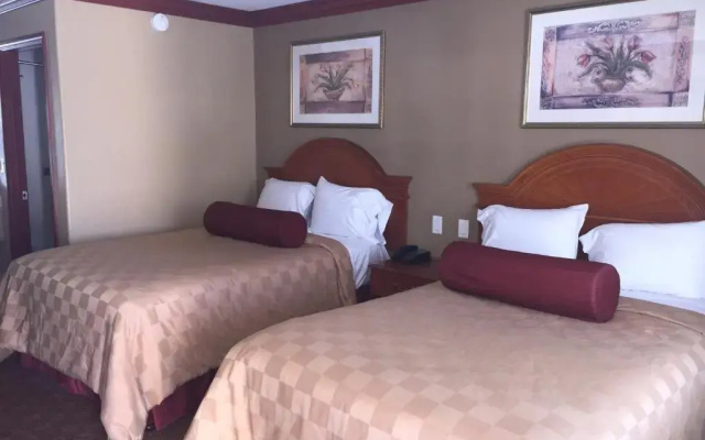 photo 4 of Thunderbird Lodge in Riverside