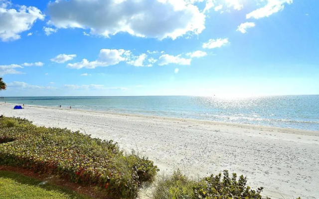 photo 5 of Tides 642 Luxurious pools/Hot tubs/Grills-It's Paradise!