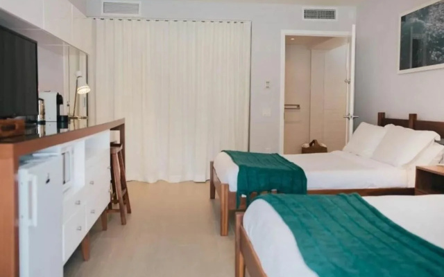 photo 5 of Tides Inn Hotel
