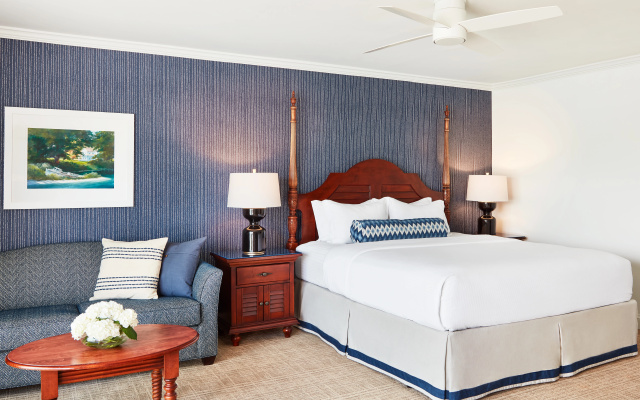 photo 2 of The Tides Inn