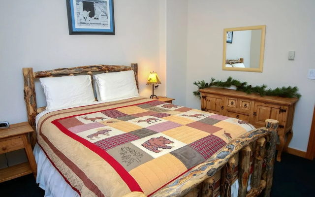 photo 2 of Timber Creek Chalets: 9
