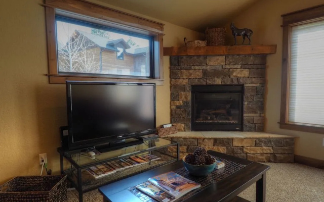 photo 2 of Timber Mountain Retreat - 3 Br Townhouse