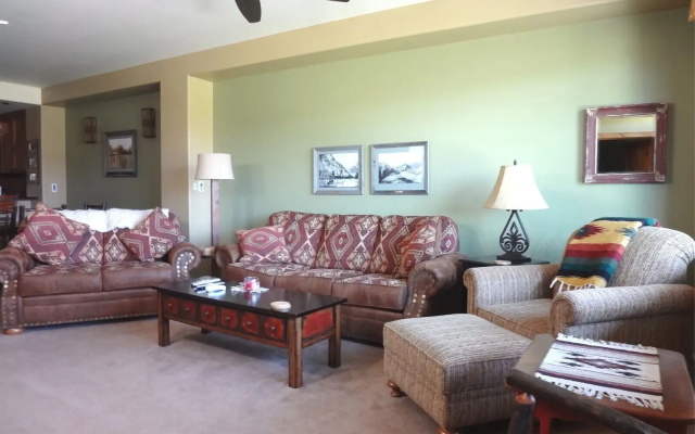 photo 5 of Timberline Cove Condo by RedAwning