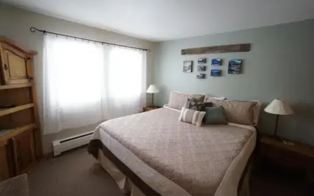 photo 4 of Timbernest