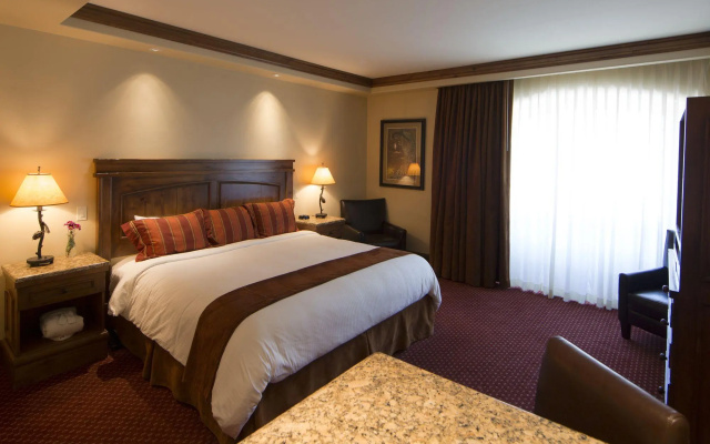 photo 4 of Tivoli Lodge