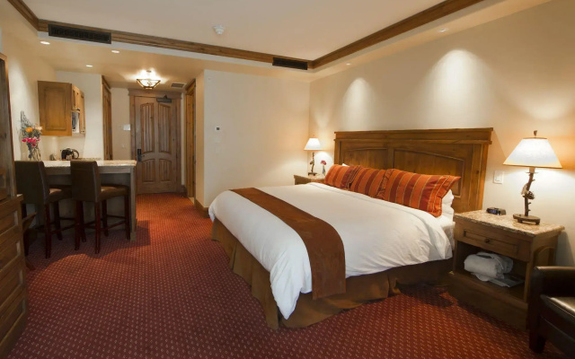 photo 5 of Tivoli Lodge
