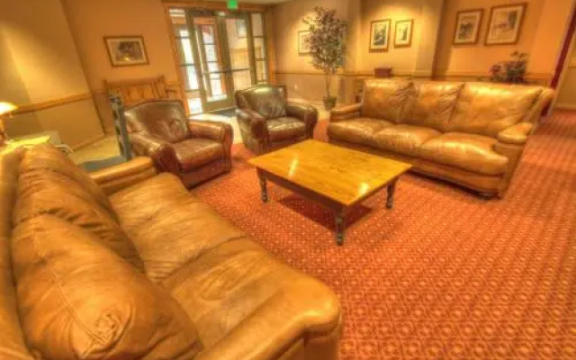 photo 2 of TM407H Tucker Mtn Lodge 1Br 1Ba Hotel Room