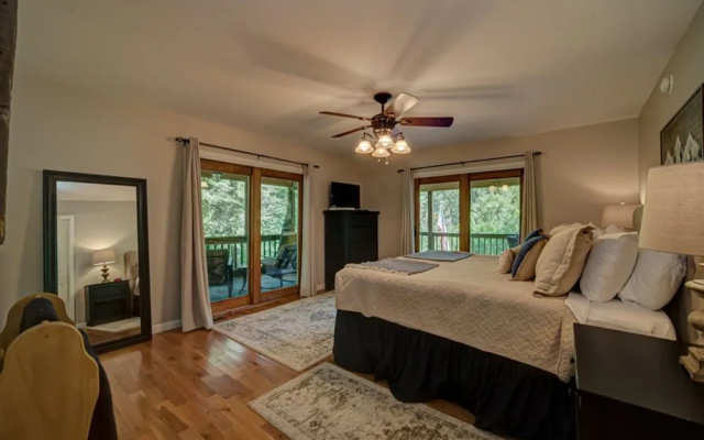 photo 5 of Toccoa Lookout Cottage by Escape to Blue Ridge