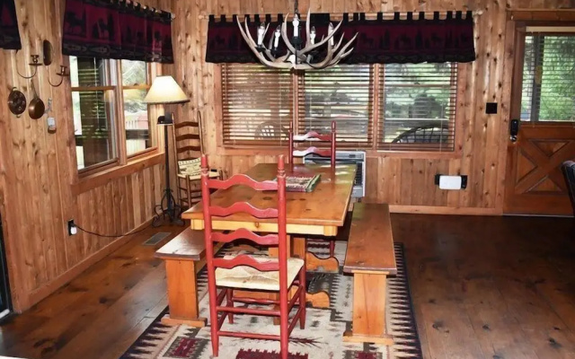 photo 5 of Toccoa River Retreat